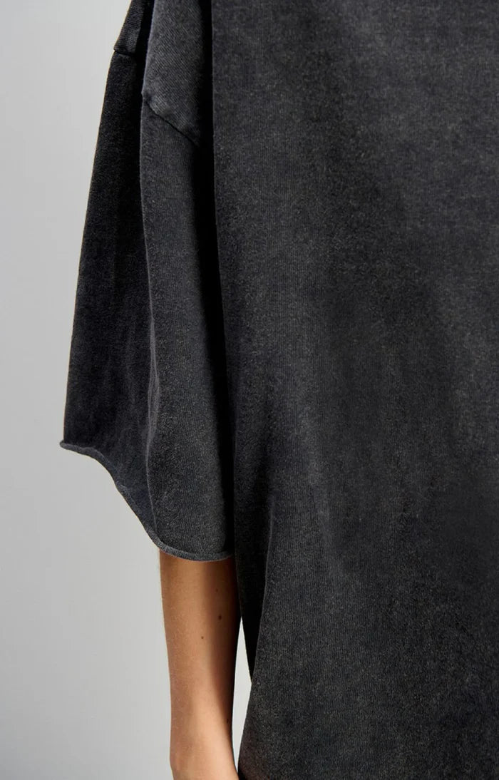 Afoma T-Shirt | Vintage Darkness