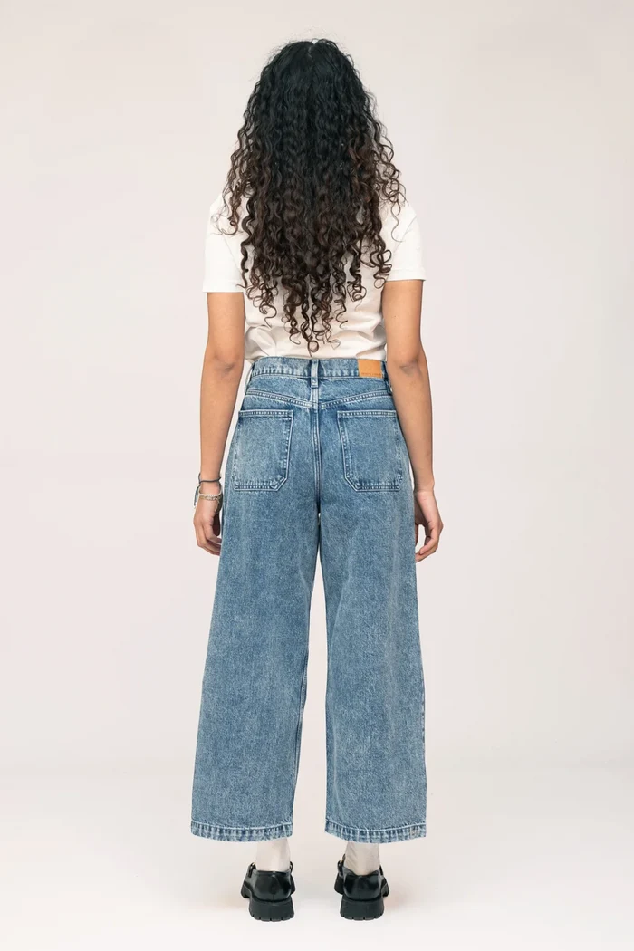 Aisha Pant | Newport