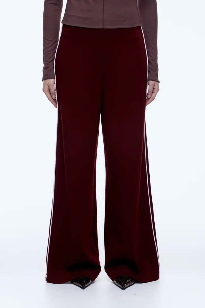 Alessia Relaxed Pant | Burgundy