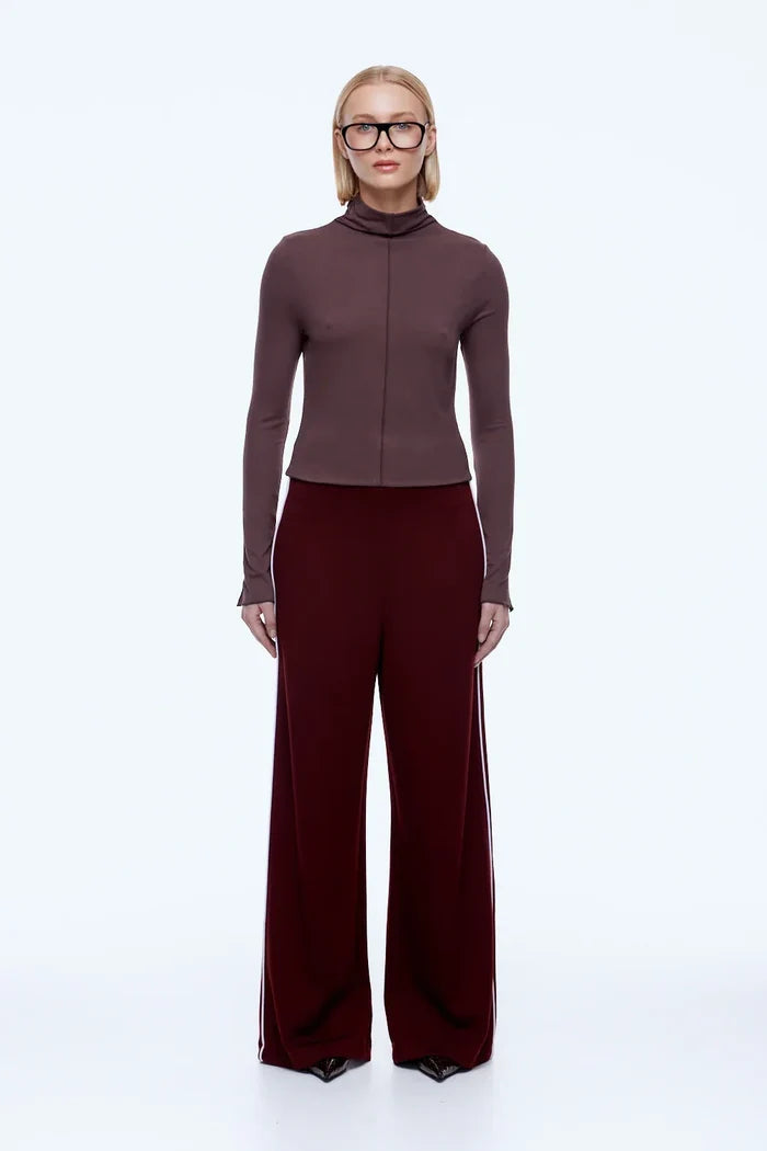 Alessia Relaxed Pant | Burgundy