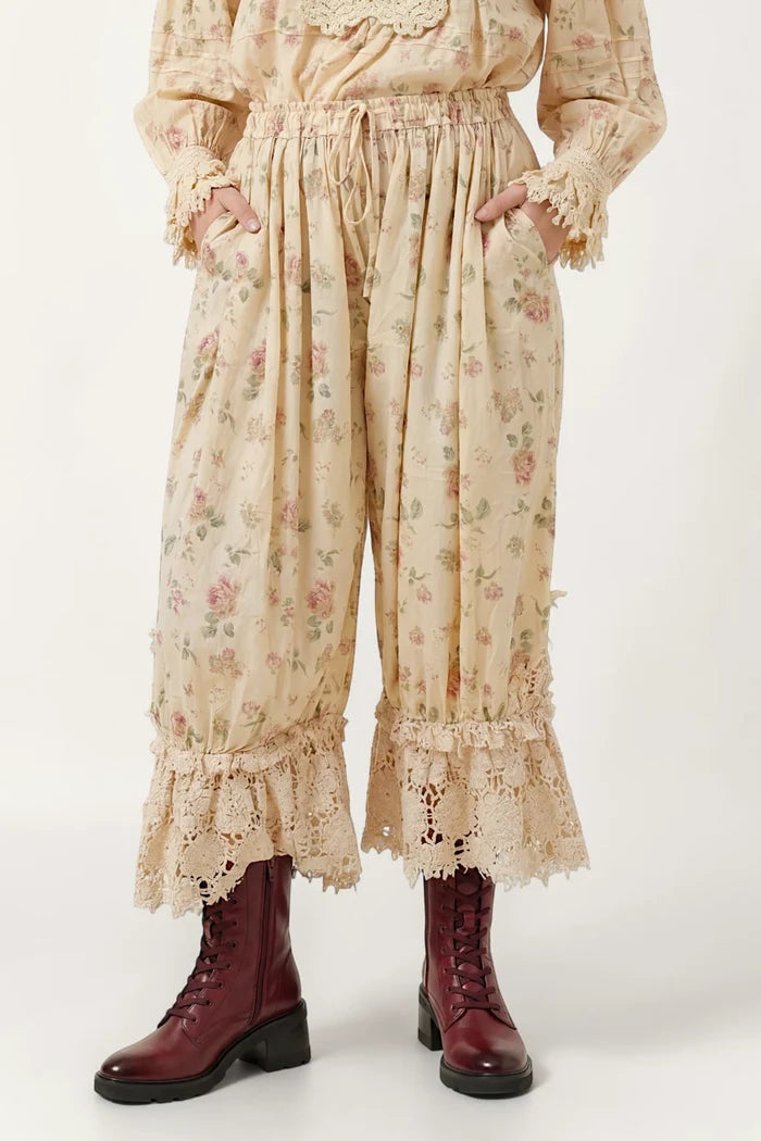 Alluring Romance Bloomers | Sweet Rose