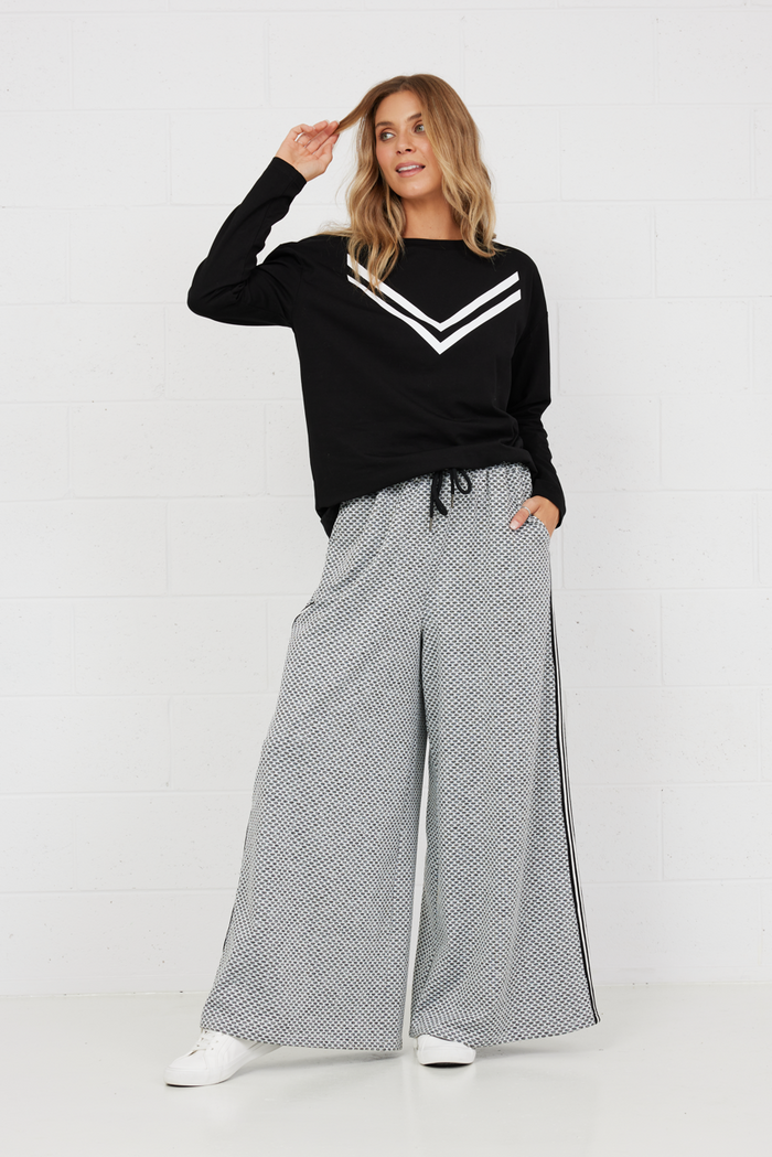 Blair Long Sleeve Top | Black and White