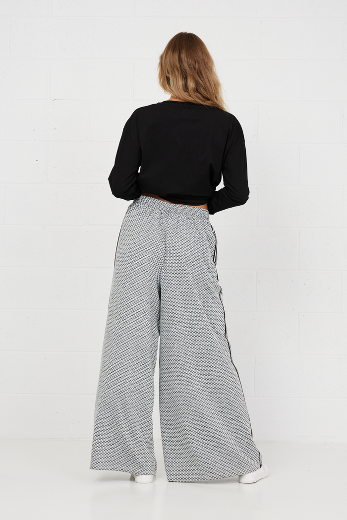 Blair Long Sleeve Top | Black and White