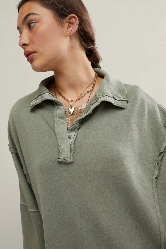 Camden Henley Sweatshirt | Laurel Oak