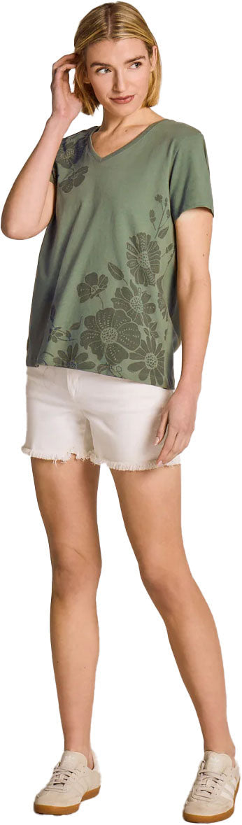 Climbing Flower Vines T-Shirt - Women's