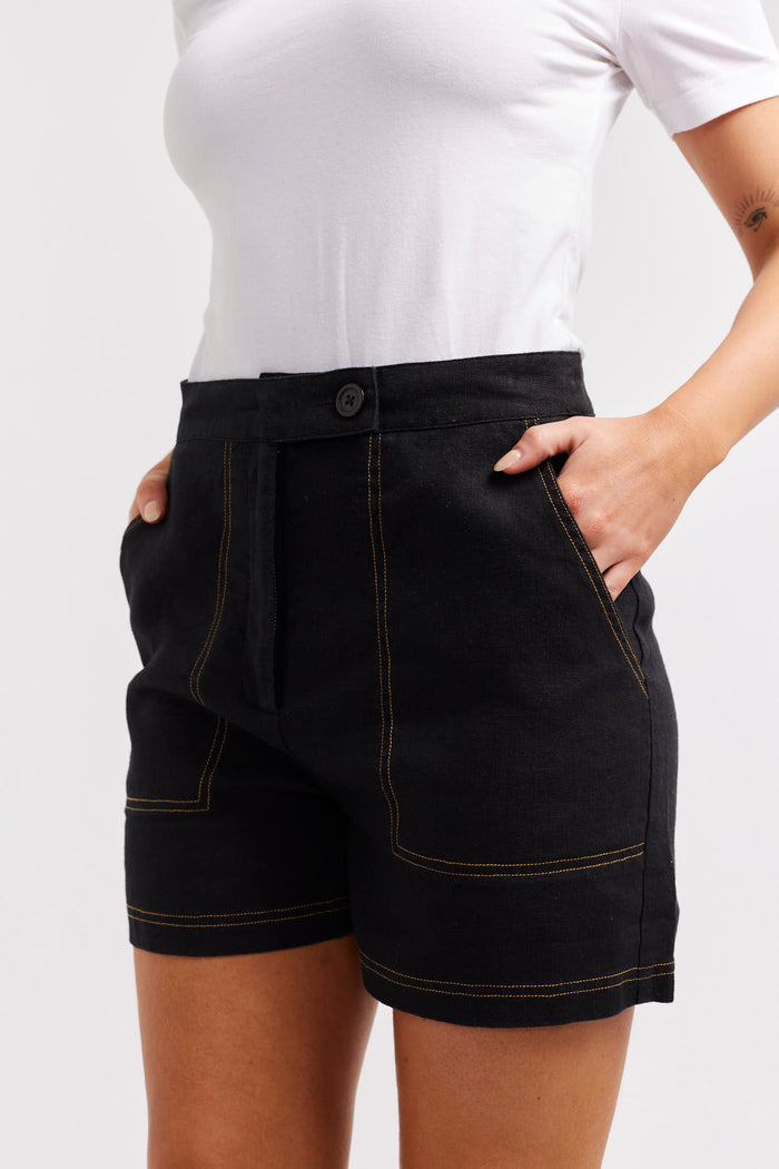 Clio Linen Short in Black