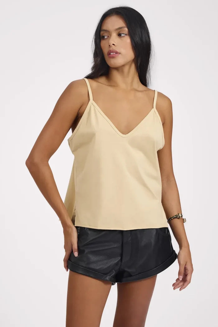Deep V Front Singlet | Tan