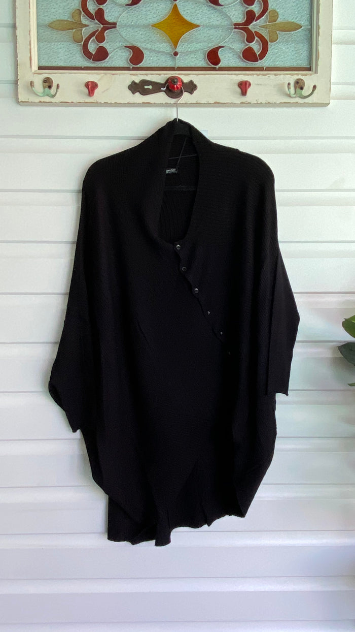 Diagonal Knit Cardigan Top in Black