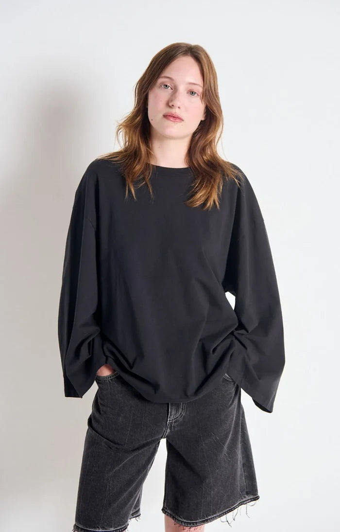 Fizvalley Long Sleeve T-Shirt | Vintage Black