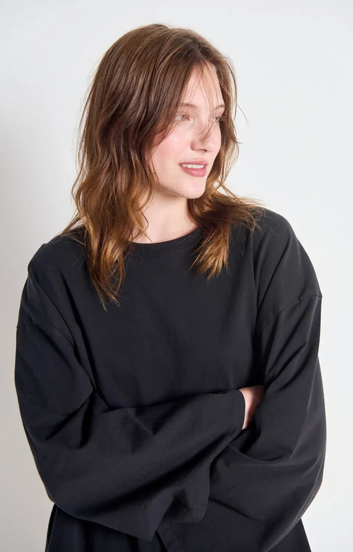 Fizvalley Long Sleeve T-Shirt | Vintage Black