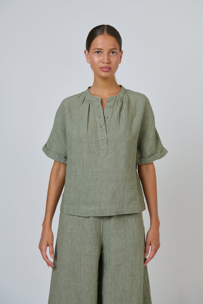 GA689 Linen Blouse | Artechoke