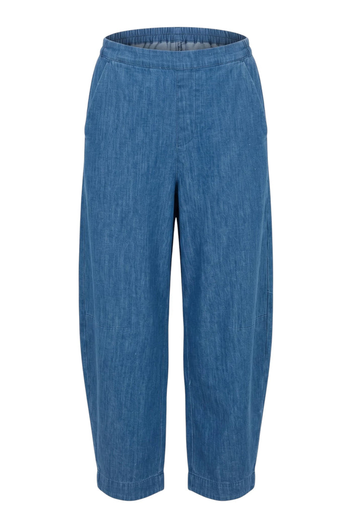 GA711 Cropped Tapered Pant | Chambray