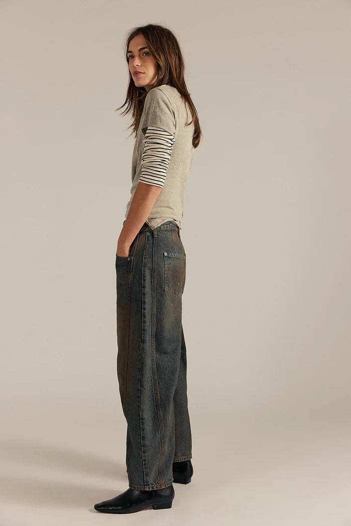 Good Luck Mid Rise Barrel Jeans | Lost In The Desert