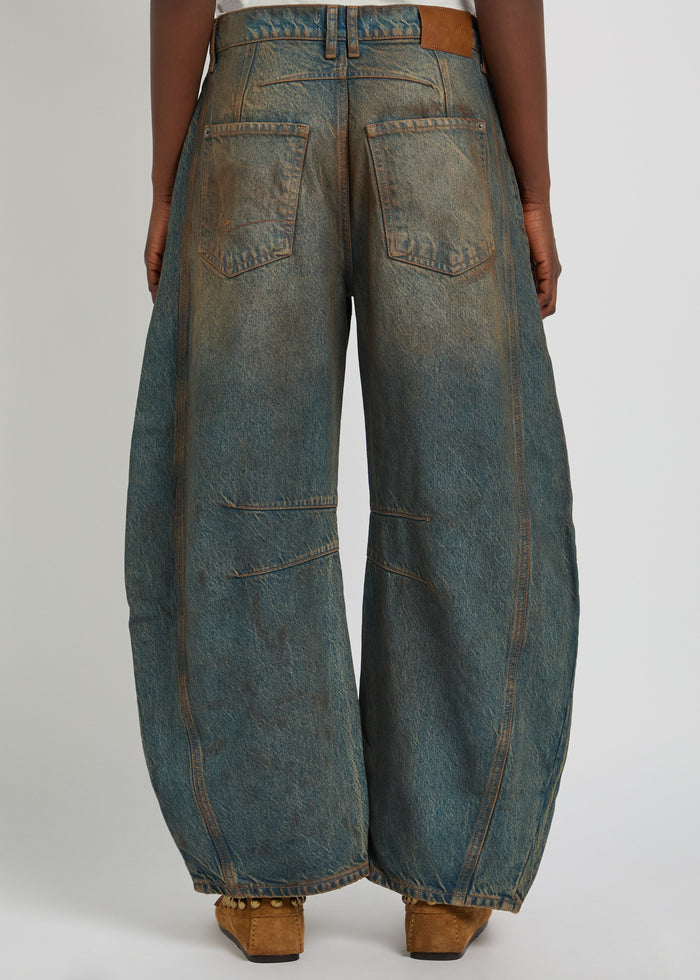Good Luck Mid Rise Barrel Jeans | Lost In The Desert