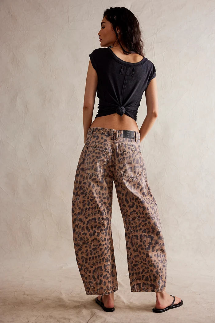 Good Luck Printed Mid Rise Barrel Jeans | Brown Sugar