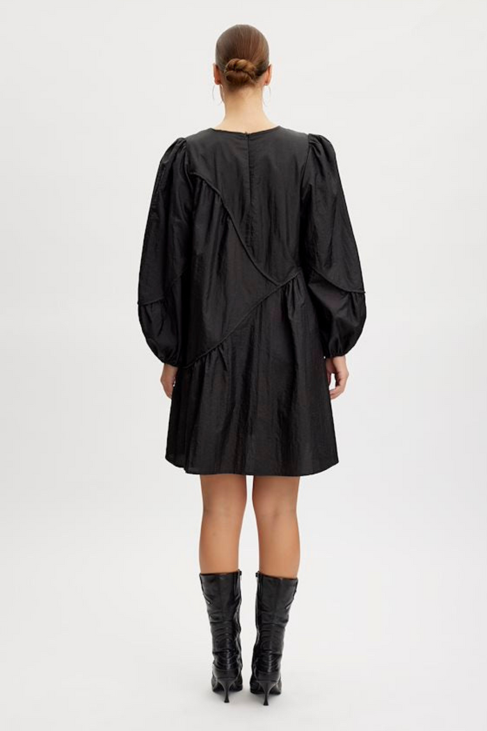 Hesla Dress | Black