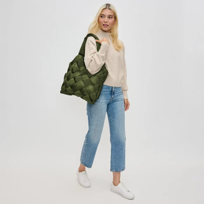 Illumine Tote | Olive