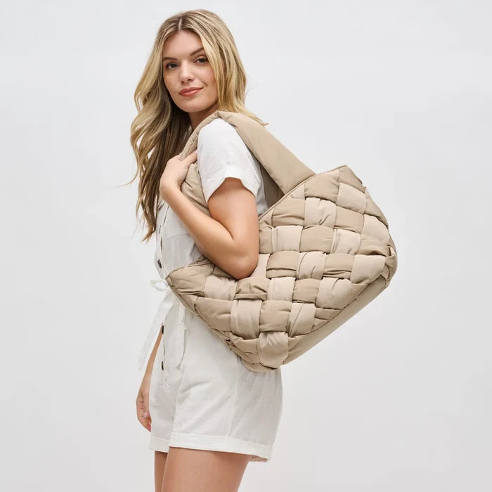 Intuition East West Tote | Nude