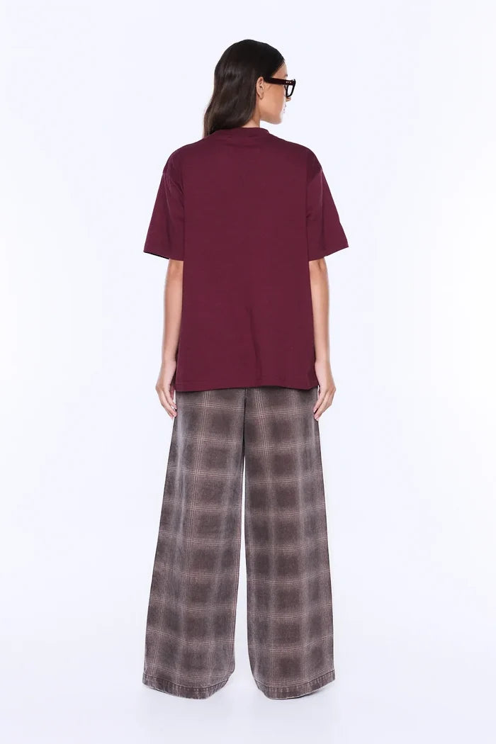 Ivy Relaxed Tee | Burgundy