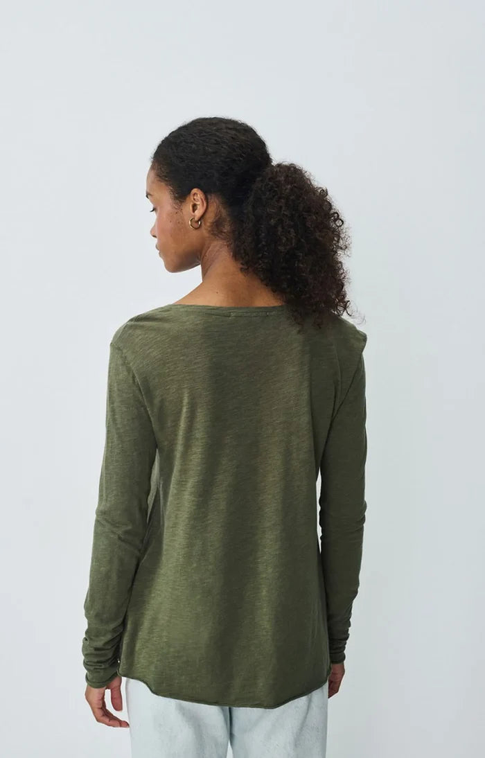 Jacksonville Long Sleeve T-Shirt | Vintage Khaki