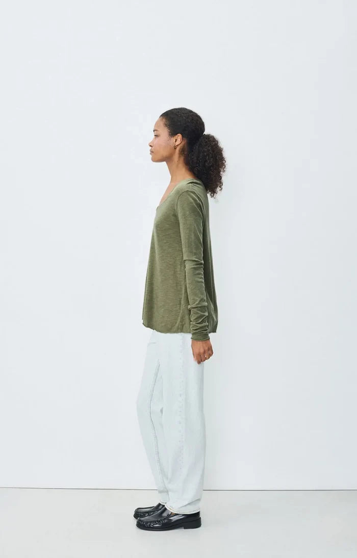 Jacksonville Long Sleeve T-Shirt | Vintage Khaki