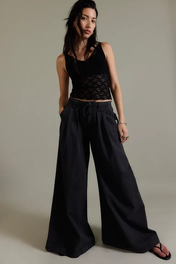 Julien Wide Leg Chino | Washed Black
