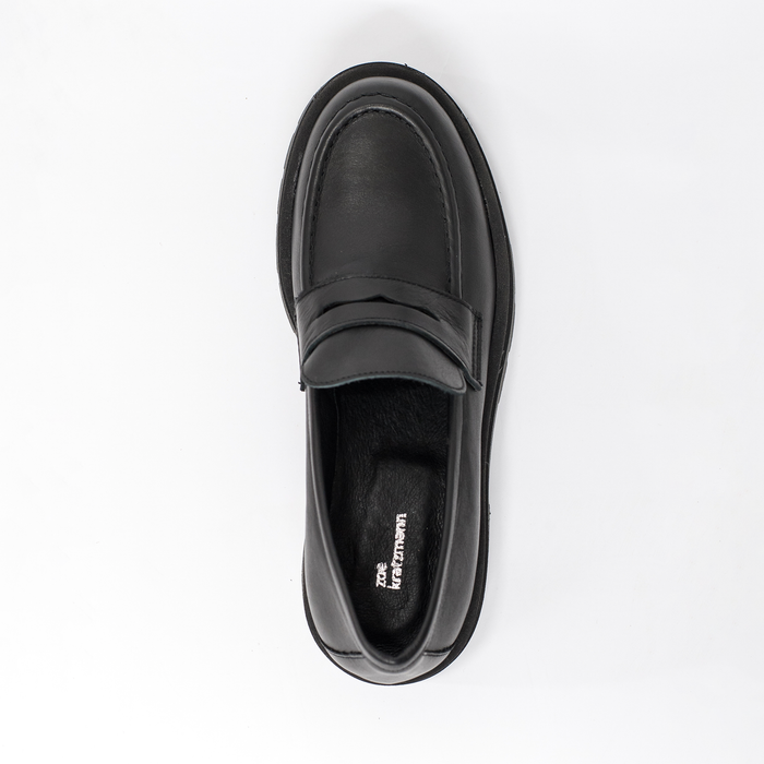 Jury Loafer in Black Leather
