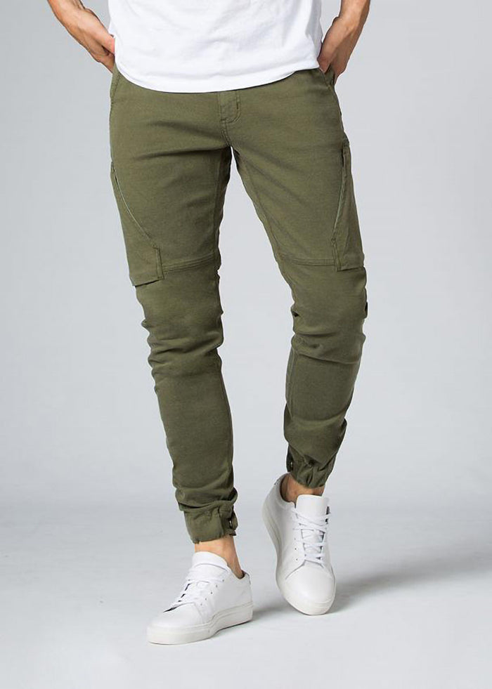 Live Free Adventure Men’s Pants
