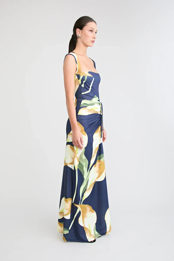 Loni Gown