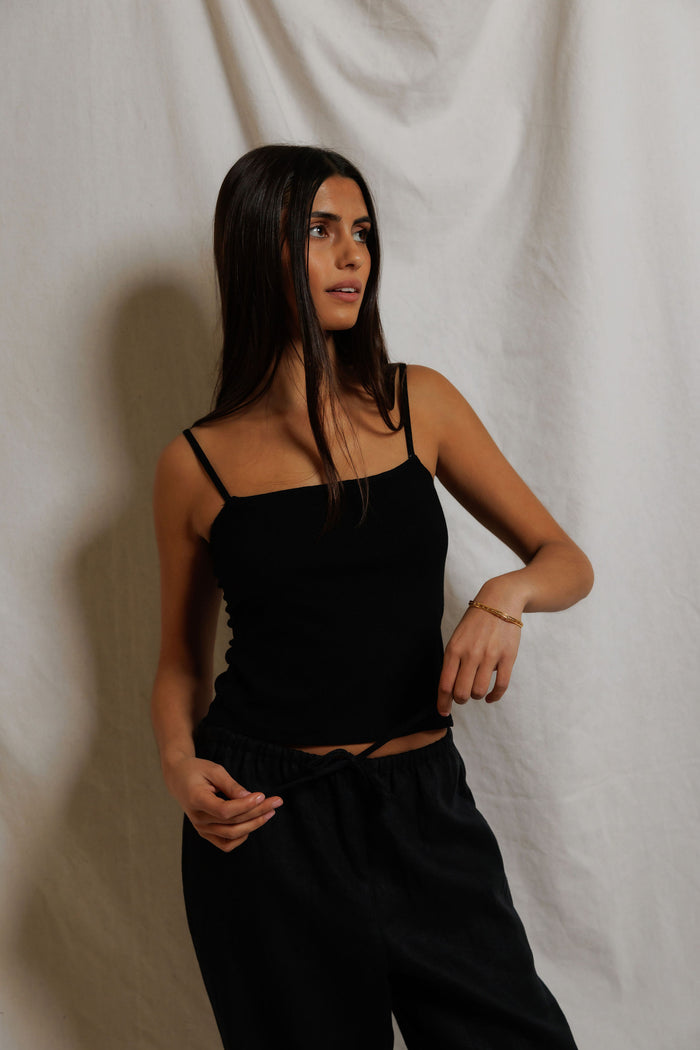 Lorana Pant | True Black