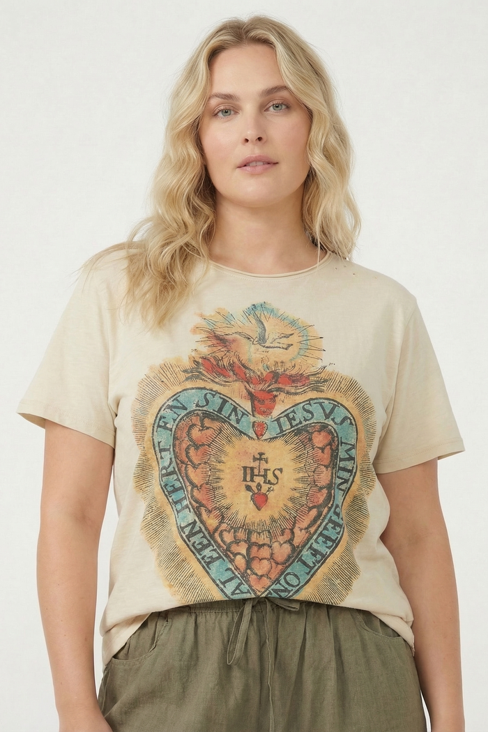Moon Dance Tee | Divine Heart