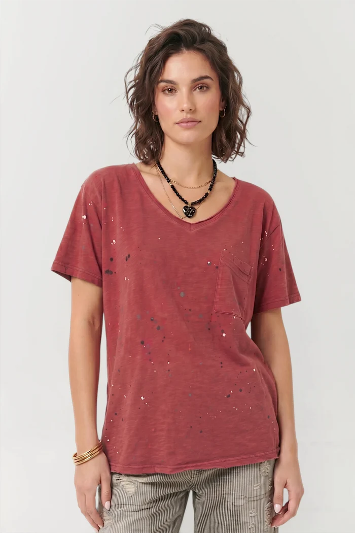 Moon Dance V-Neck Tee | Wine Splatter