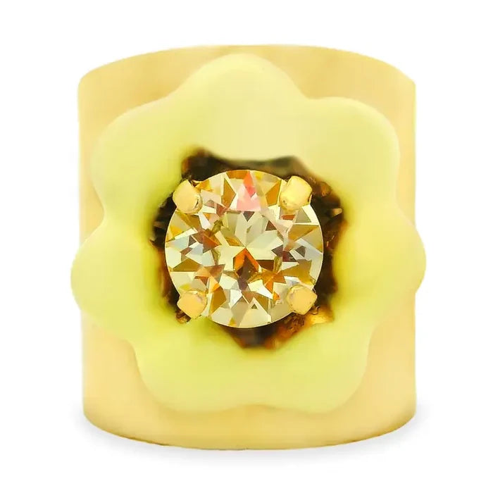 Nerissa Ring | Yelwyn