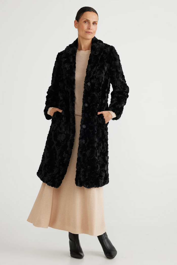 Nolita Coat | Black
