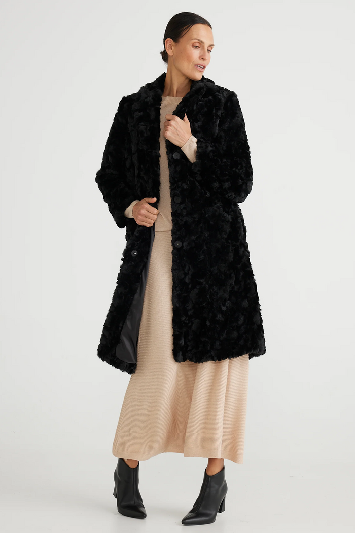 Nolita Coat | Black