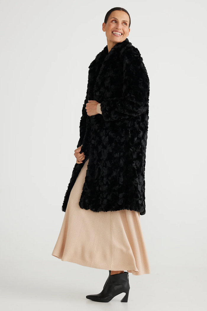 Nolita Coat | Black