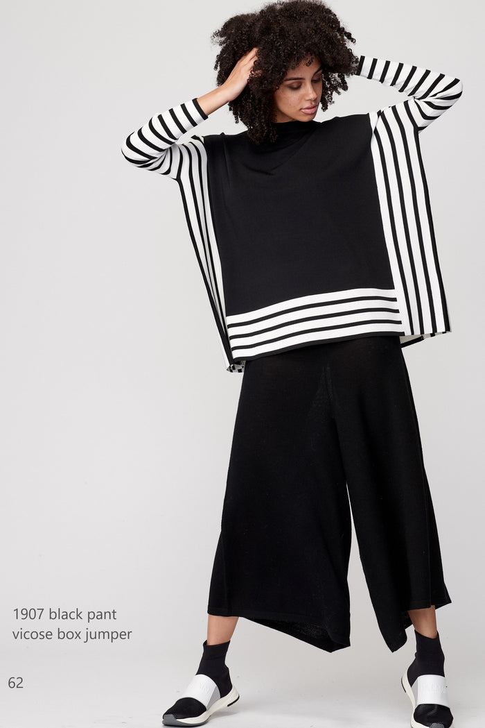 Pants in Black
