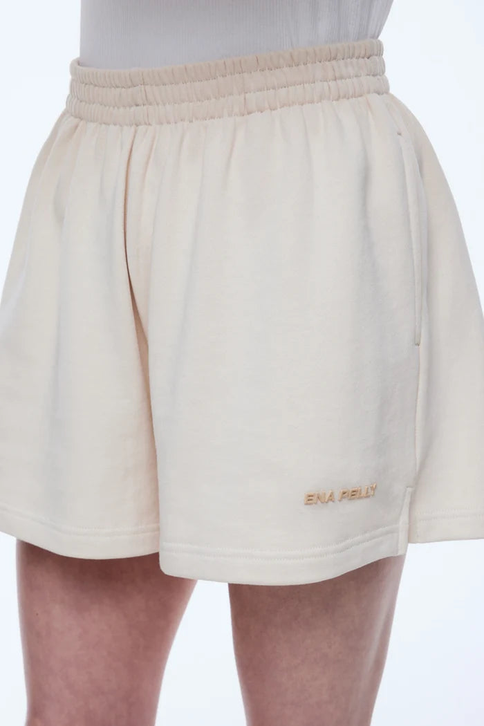 Paris Terry Short | Oat