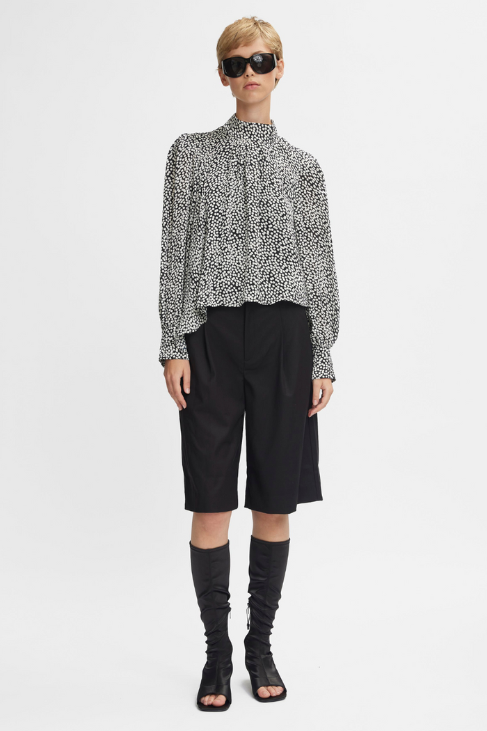 Paula Long Shorts | Black