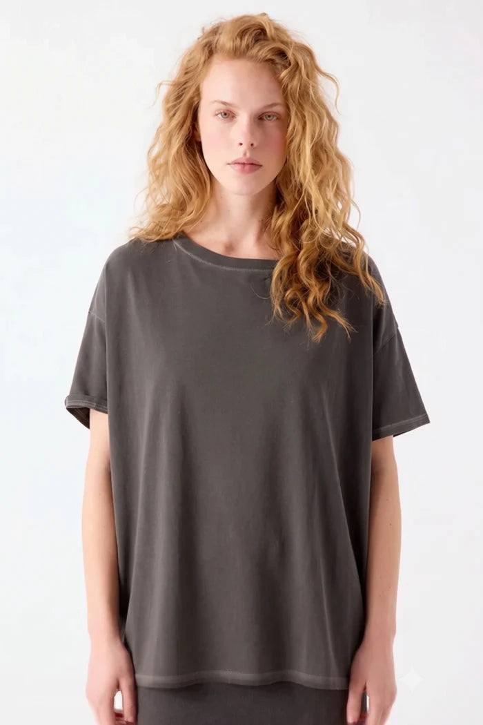 Pymaz T-Shirt | Vintage Carbon