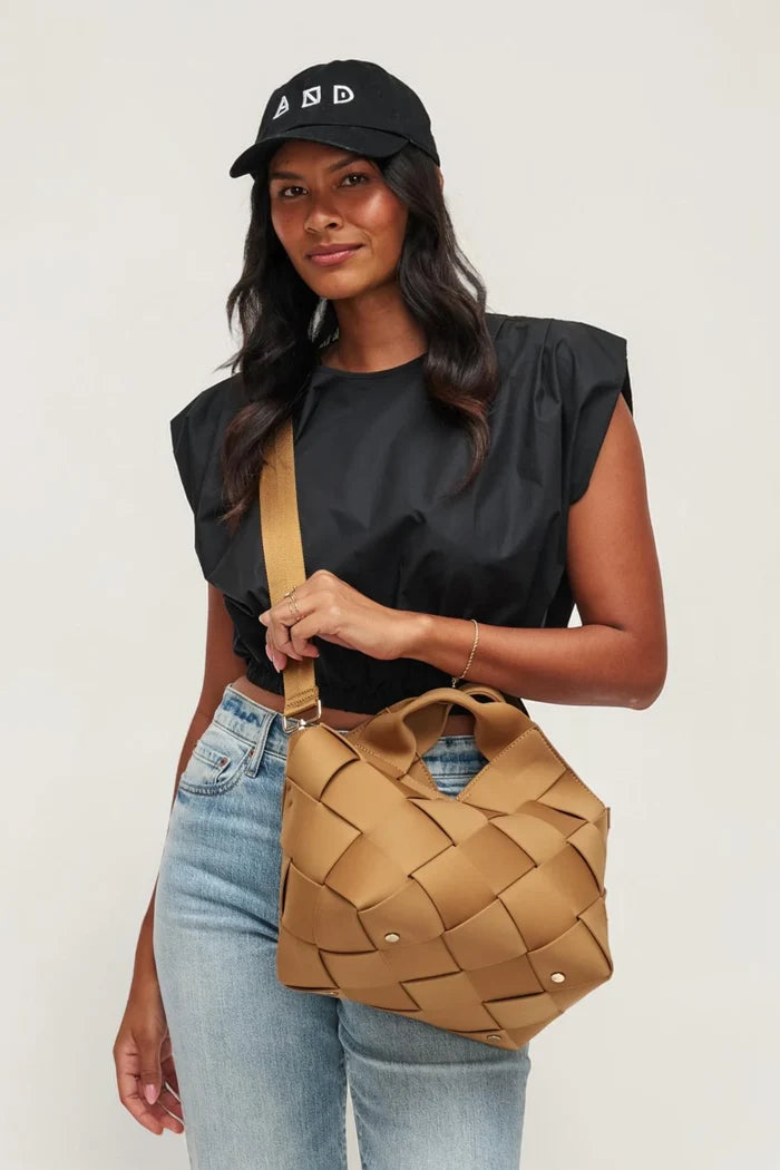 Resilience Woven Neoprene Tote | Sand