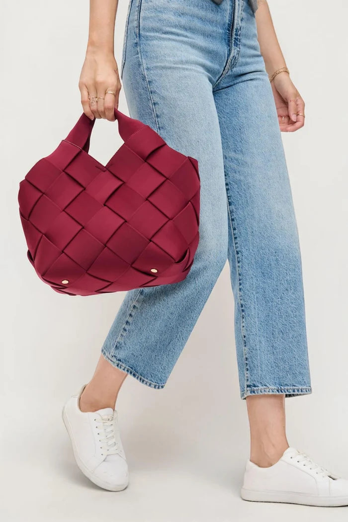 Resilience Woven Neoprene Tote | Wine