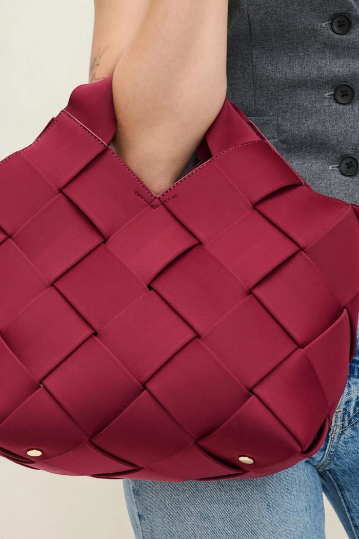 Resilience Woven Neoprene Tote | Wine