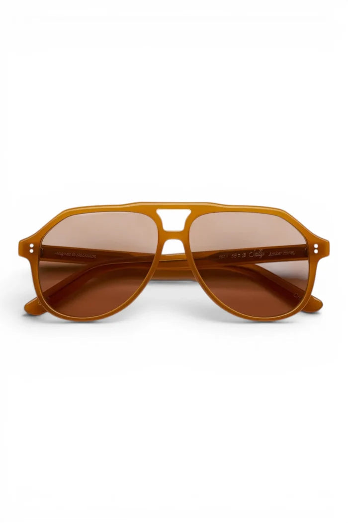 Sally | Amber Honey