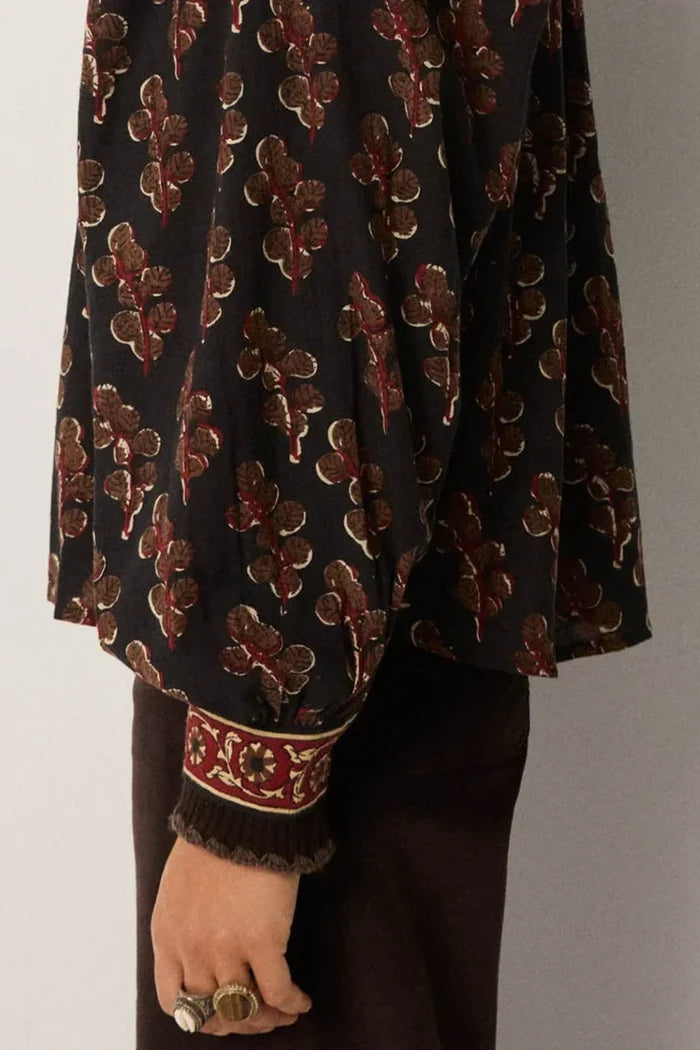 Scarlet Blouse | Black Coffee