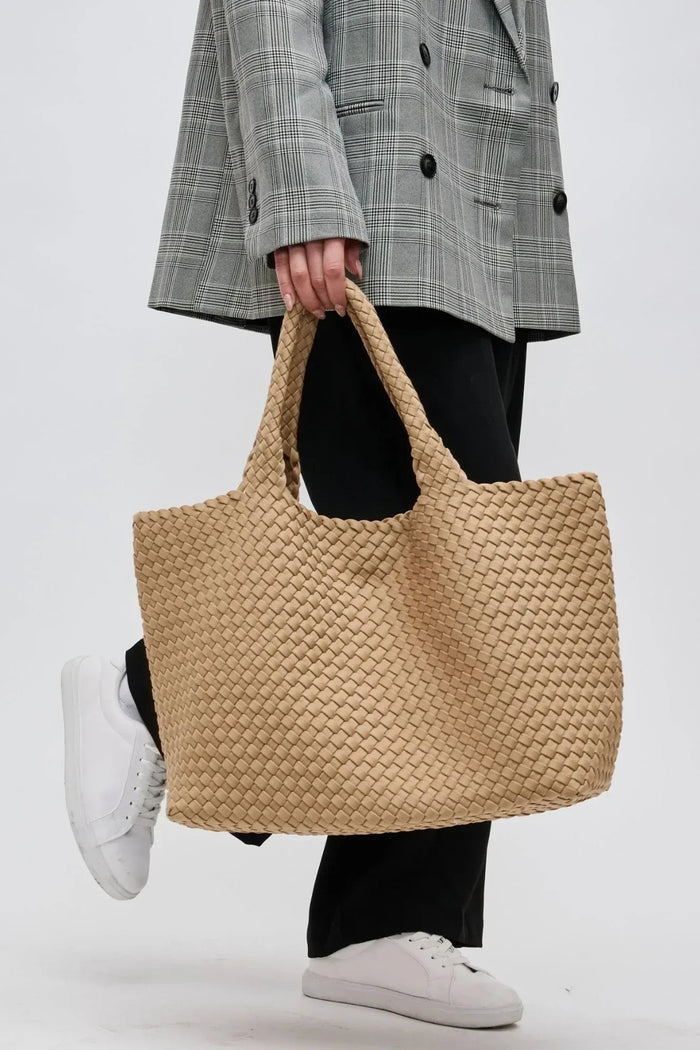 Sky's The Limit Large Tote | Nude