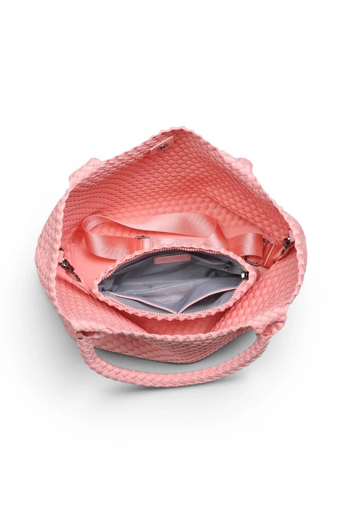 Sky's The Limit Medium Tote | Blush