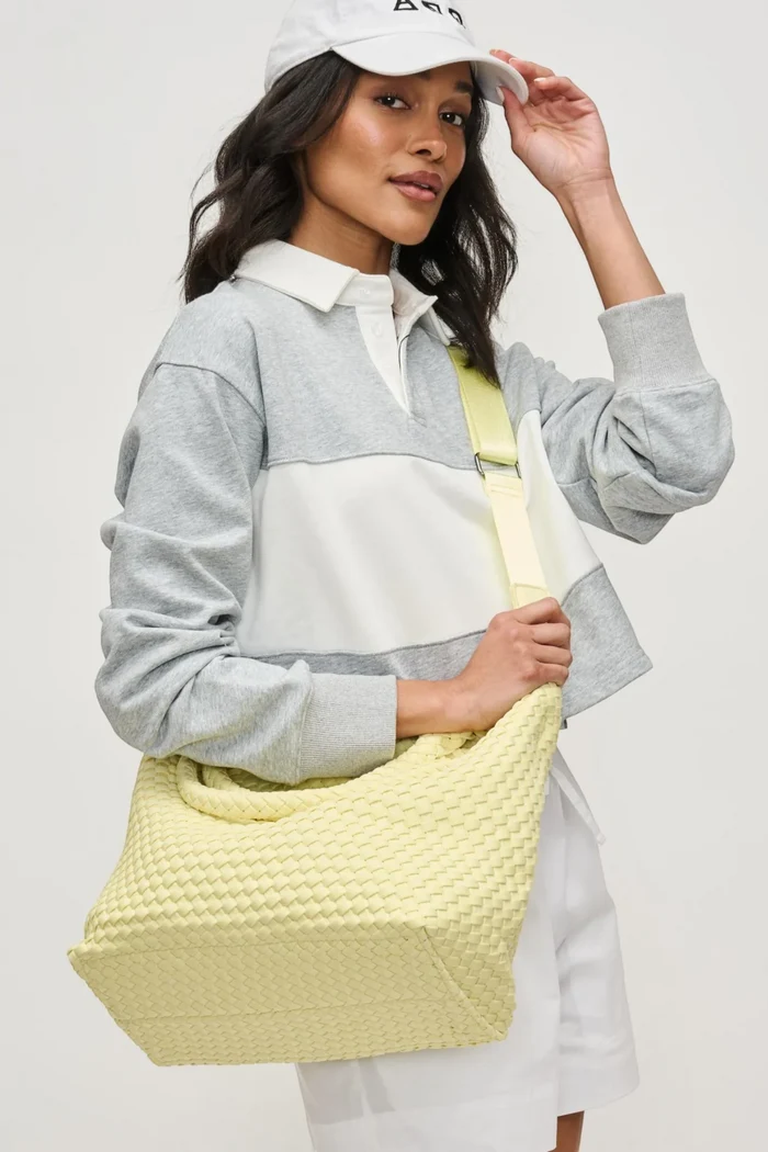 Sky's The Limit Medium Tote | Butter