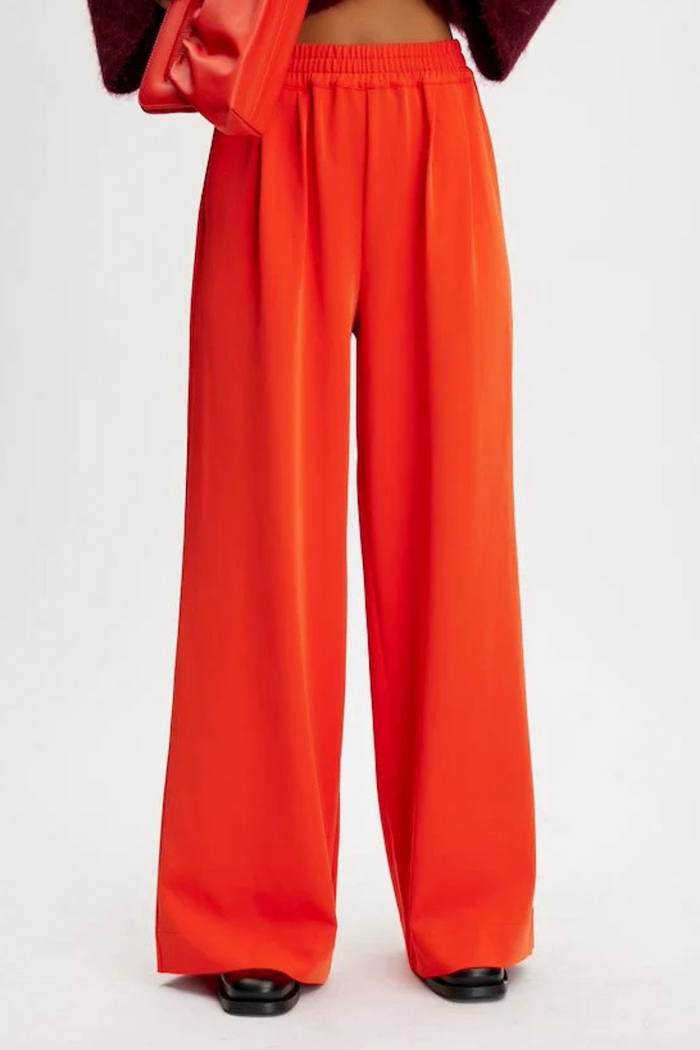 Sloan Trouser | Red Alert