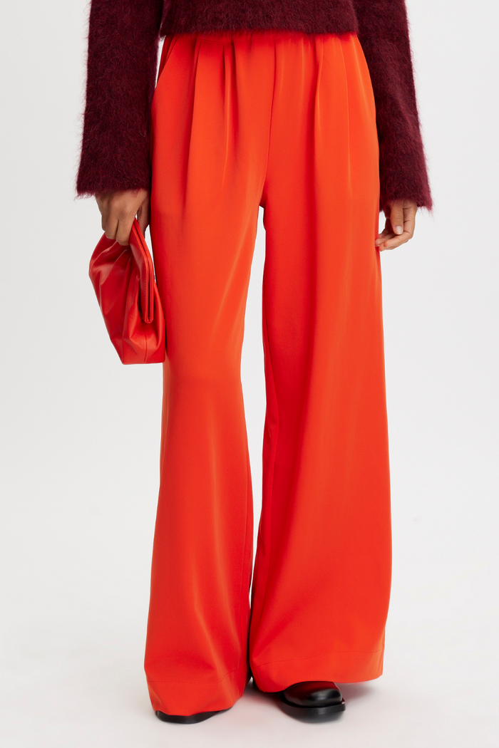 Sloan Trouser | Red Alert